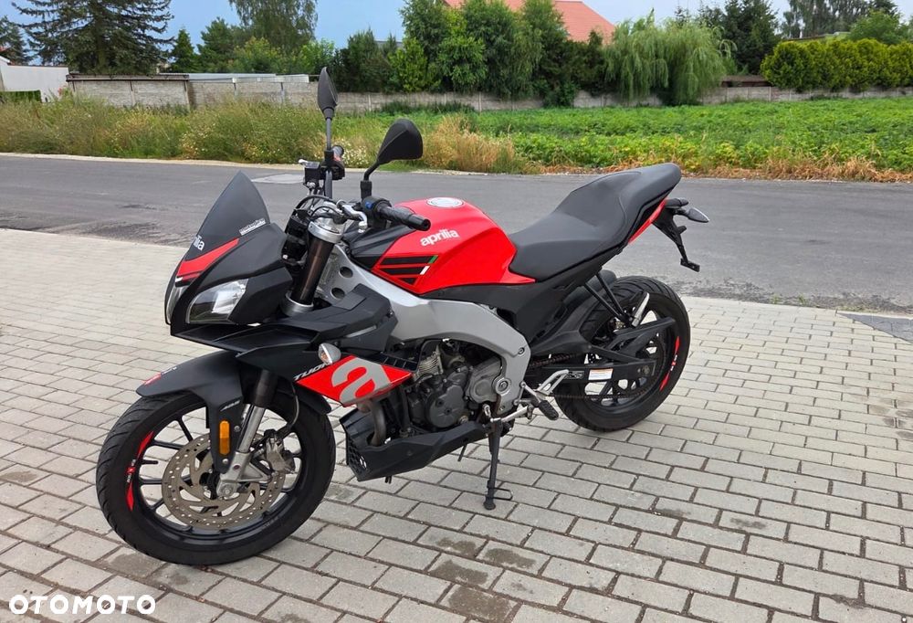Aprilia Tuono - 4