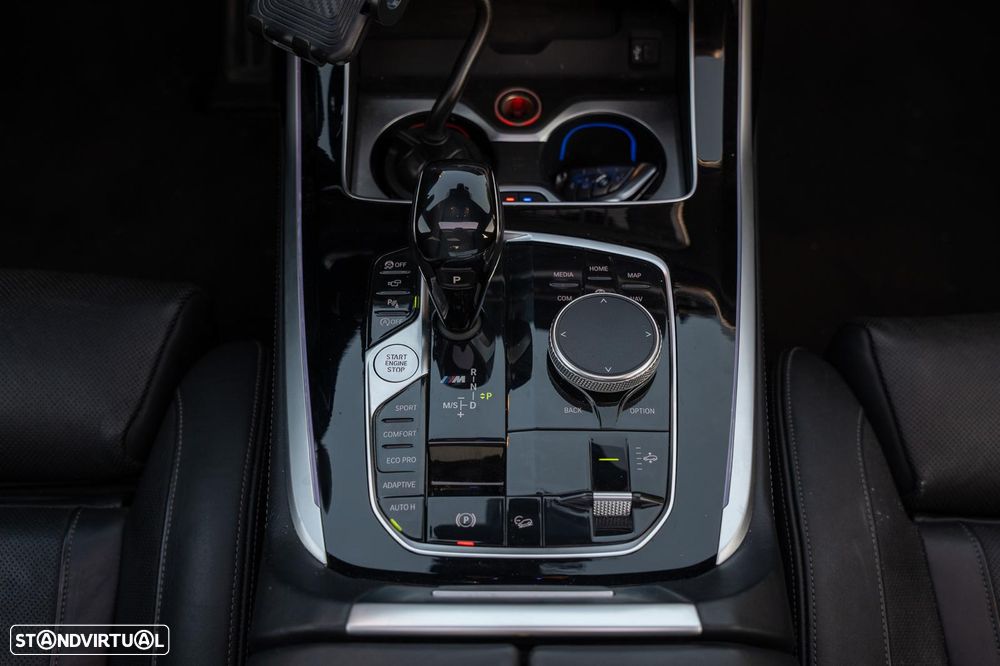 BMW X7 M50d - 12
