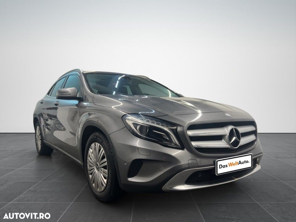 Mercedes-Benz GLA - 2