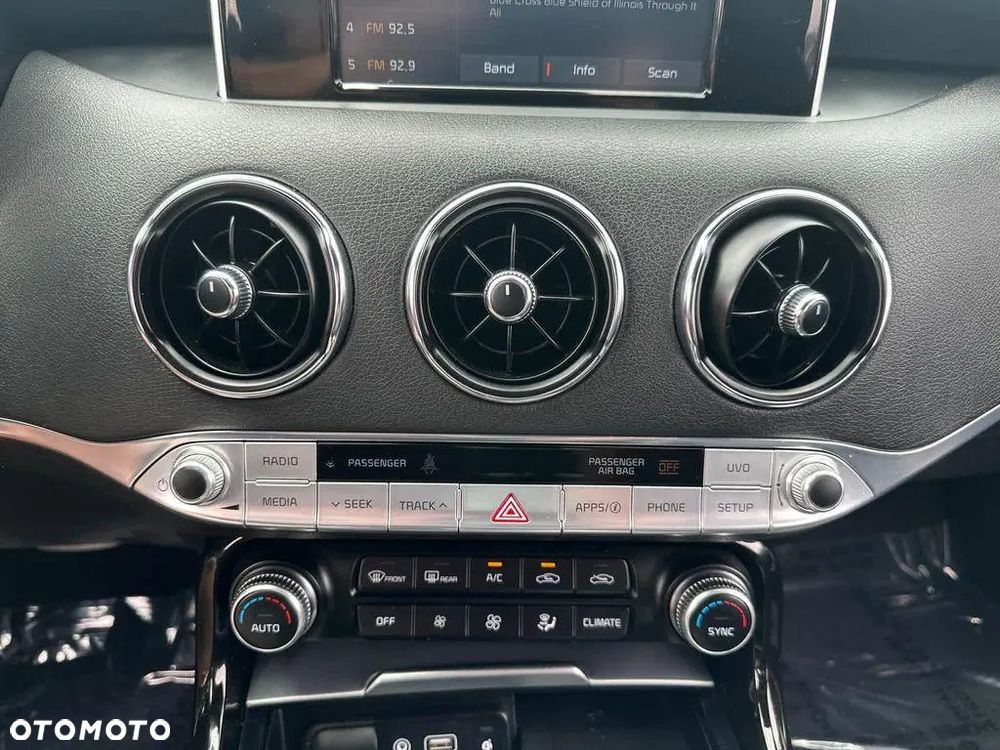 Kia Stinger 3.3 T-GDI AWD OPF GT - 18
