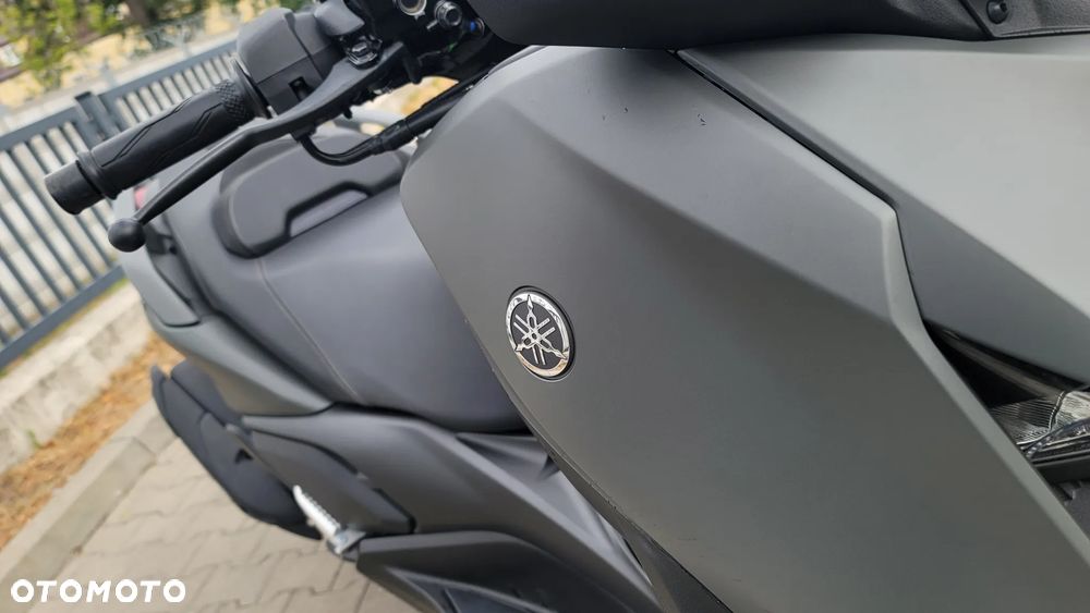 Yamaha X-max - 14