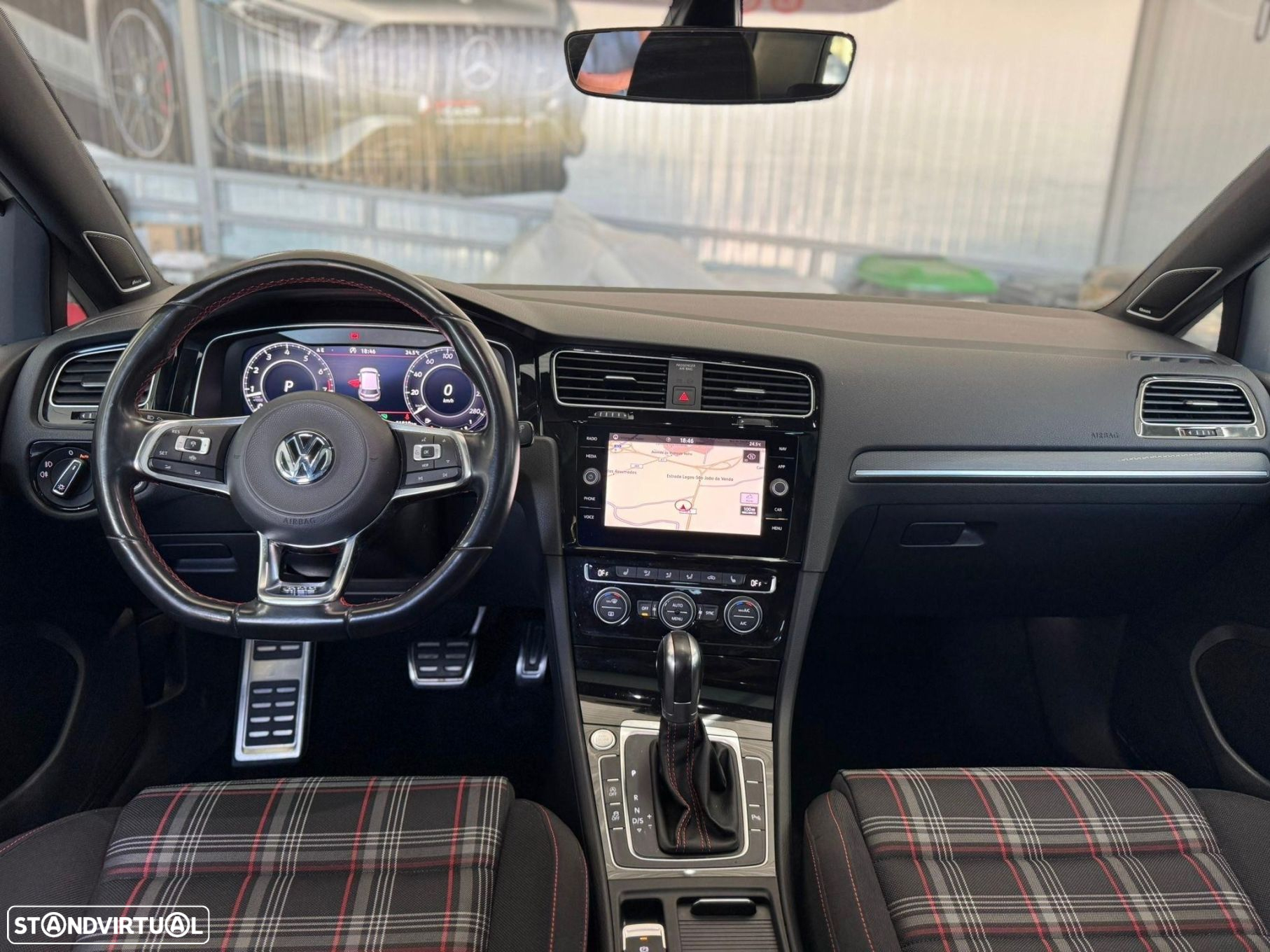 VW Golf 2.0 TSI GTI DSG Performance - 13