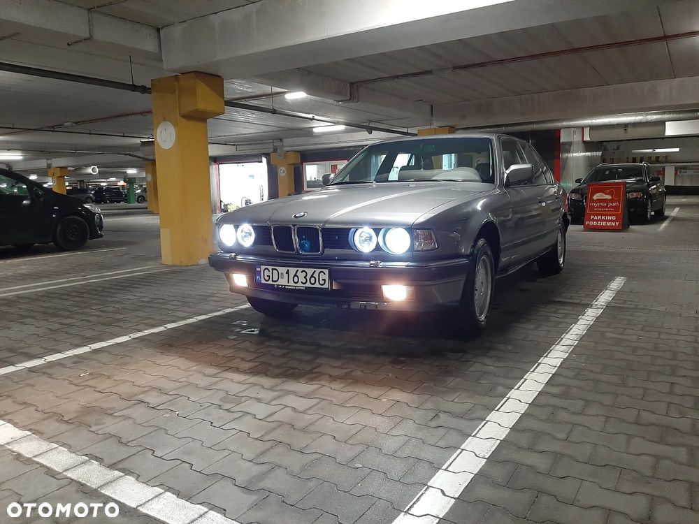 BMW Seria 7 730i - 10