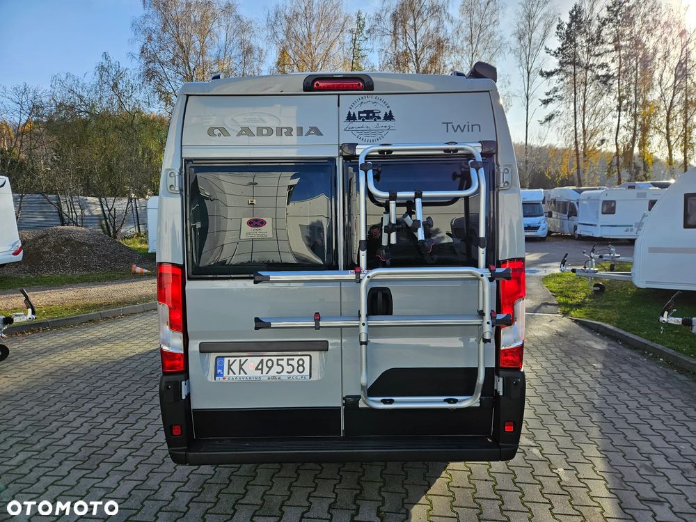 Adria Twin Supreme 640 SLB - 4