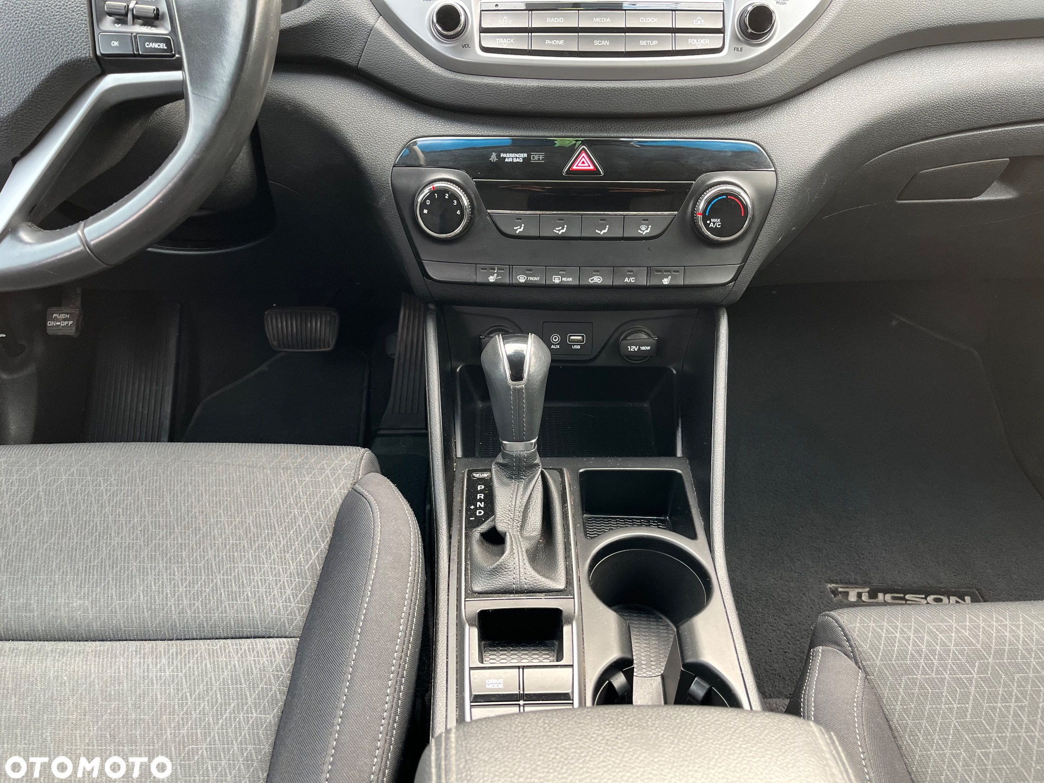 Hyundai Tucson - 16