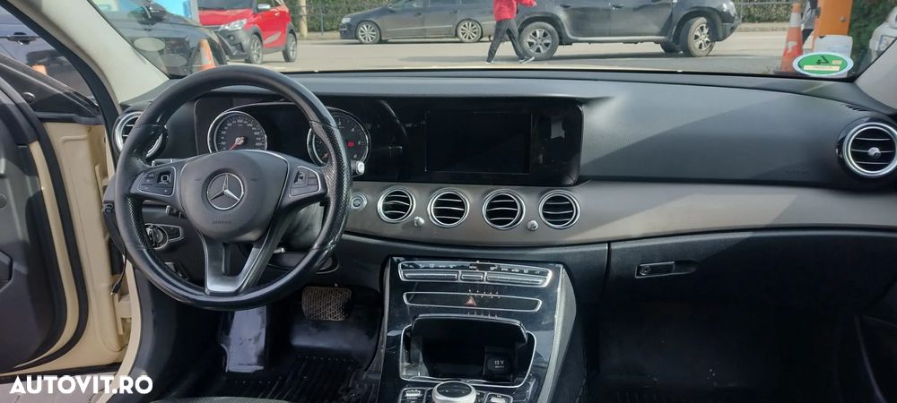 Mercedes-Benz E 200 d T 9G-TRONIC Avantgarde - 6