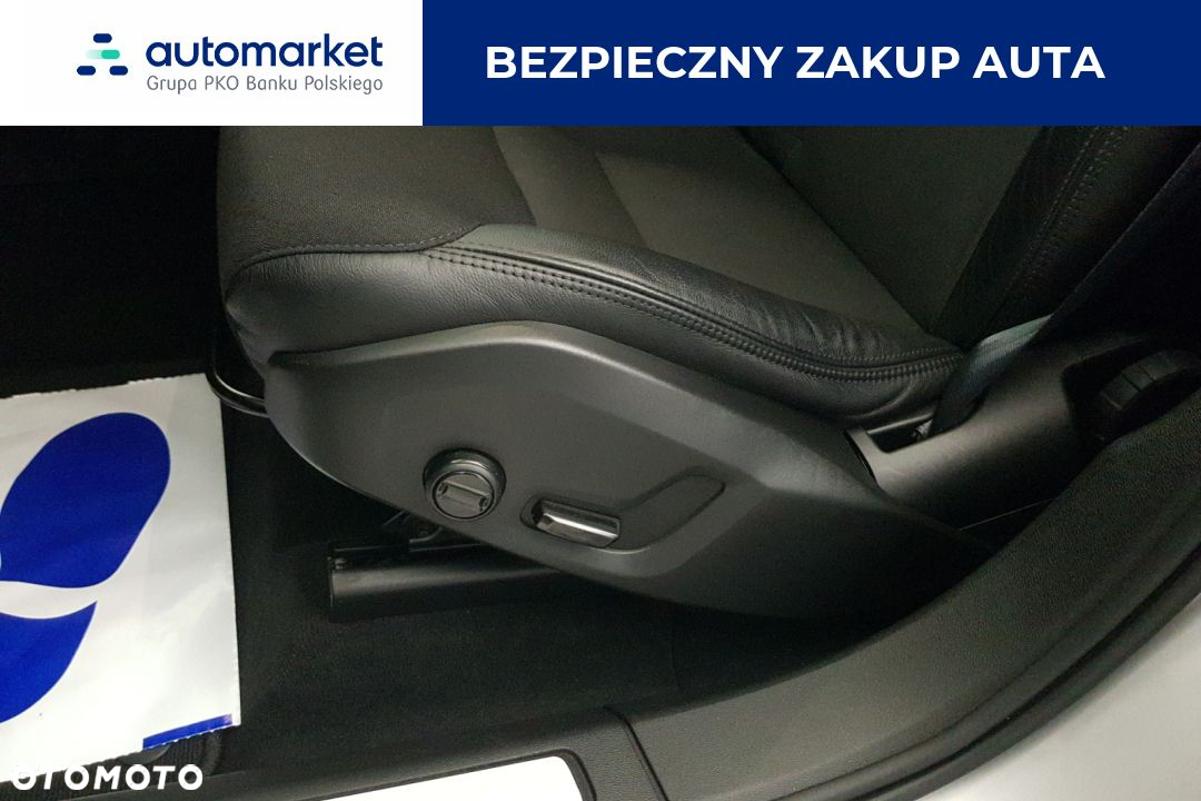 Volvo XC 60 B5 D AWD Momentum Pro - 19