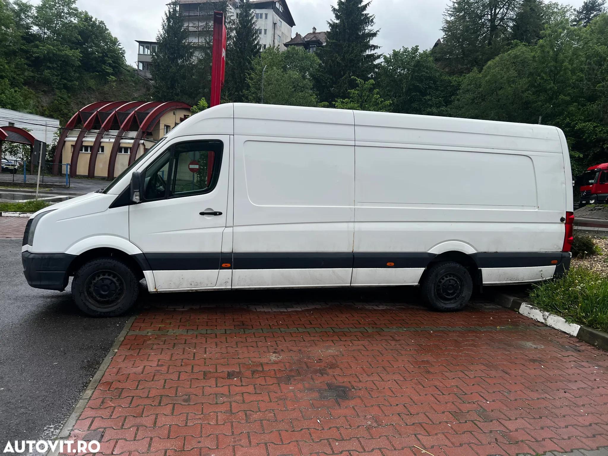 Volkswagen Crafter - 2