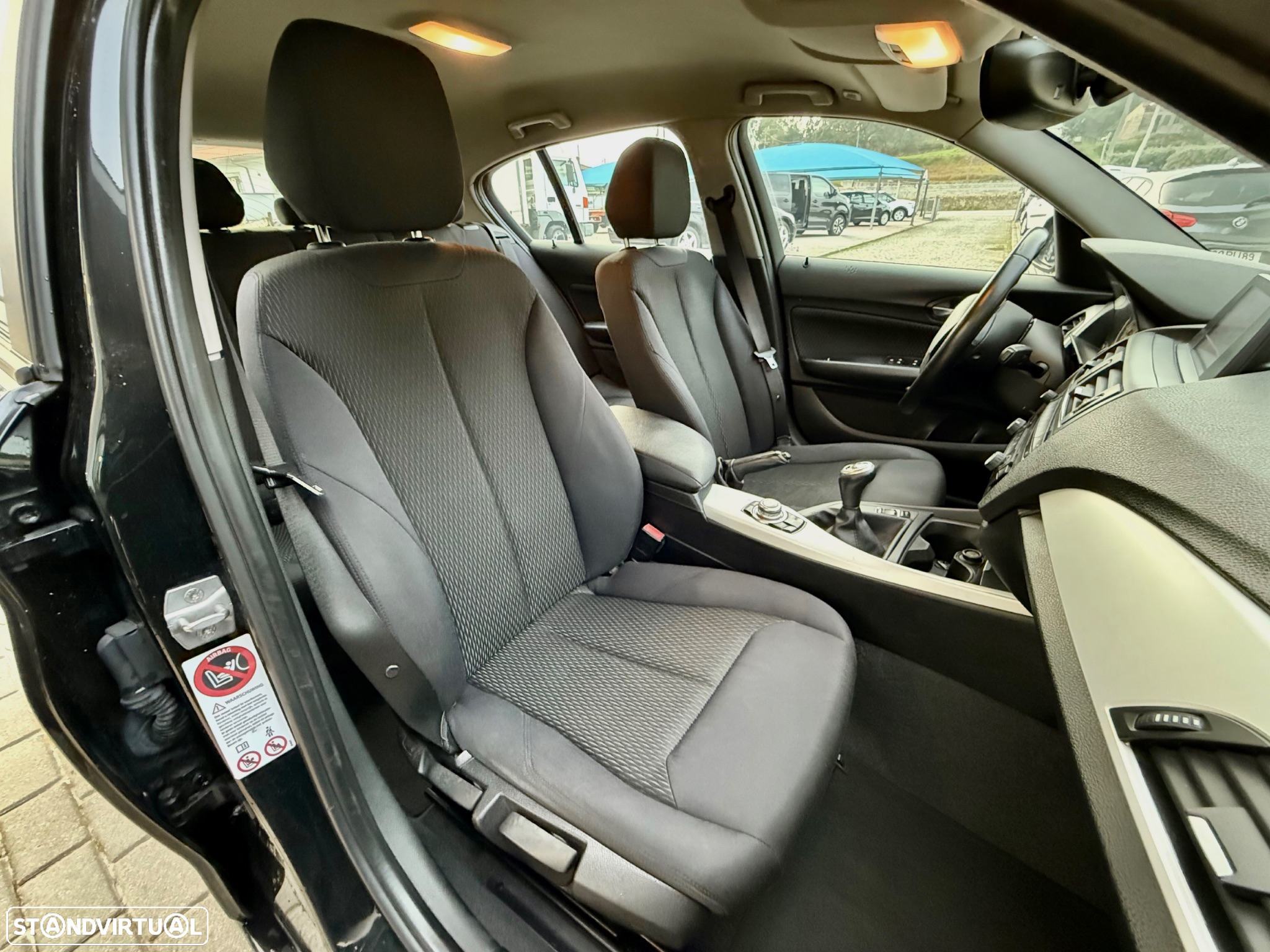 BMW 116 d EDynamics Line Urban - 12