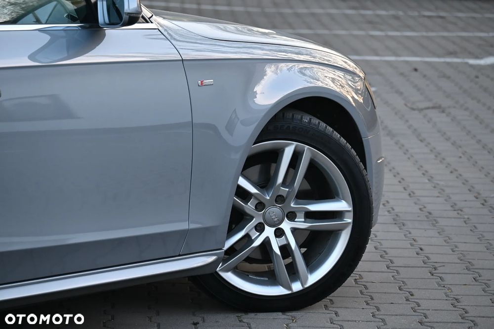 Audi A4 Limousine 2.0 TFSI S line Sportpaket (plus) - 17