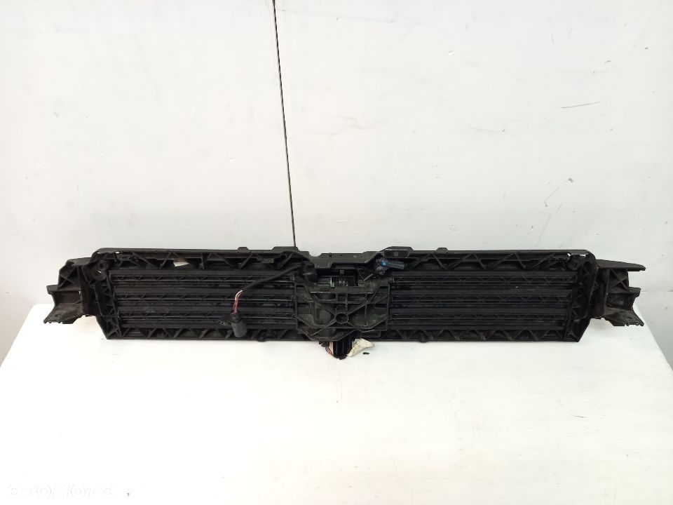 Audi A5 B9 8W6 Wlot powietrza Wzmocnienie zaluzja roleta pas - 4