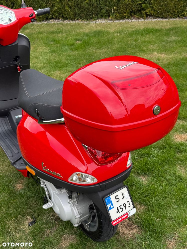 Piaggio Vespa - 11
