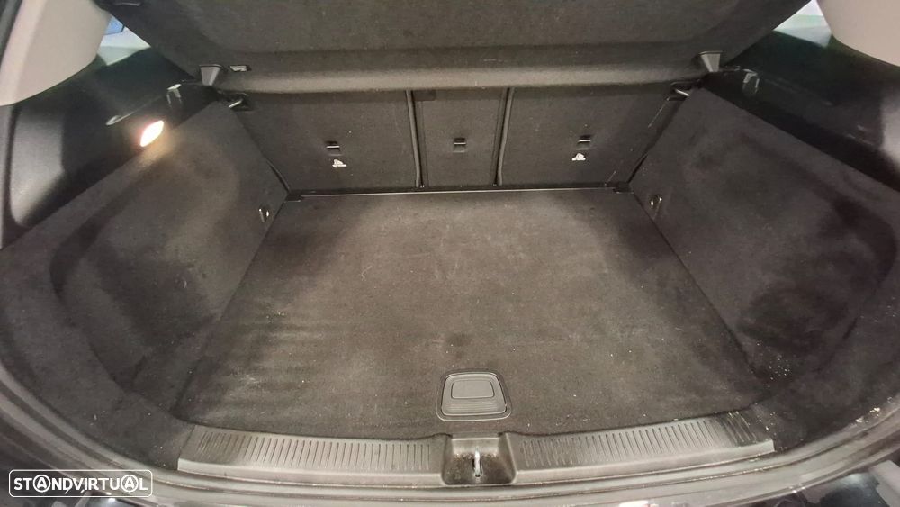 Mercedes-Benz B 180 d - 18