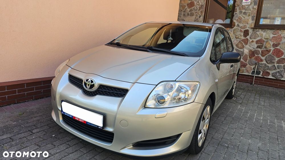 Toyota Auris - 3