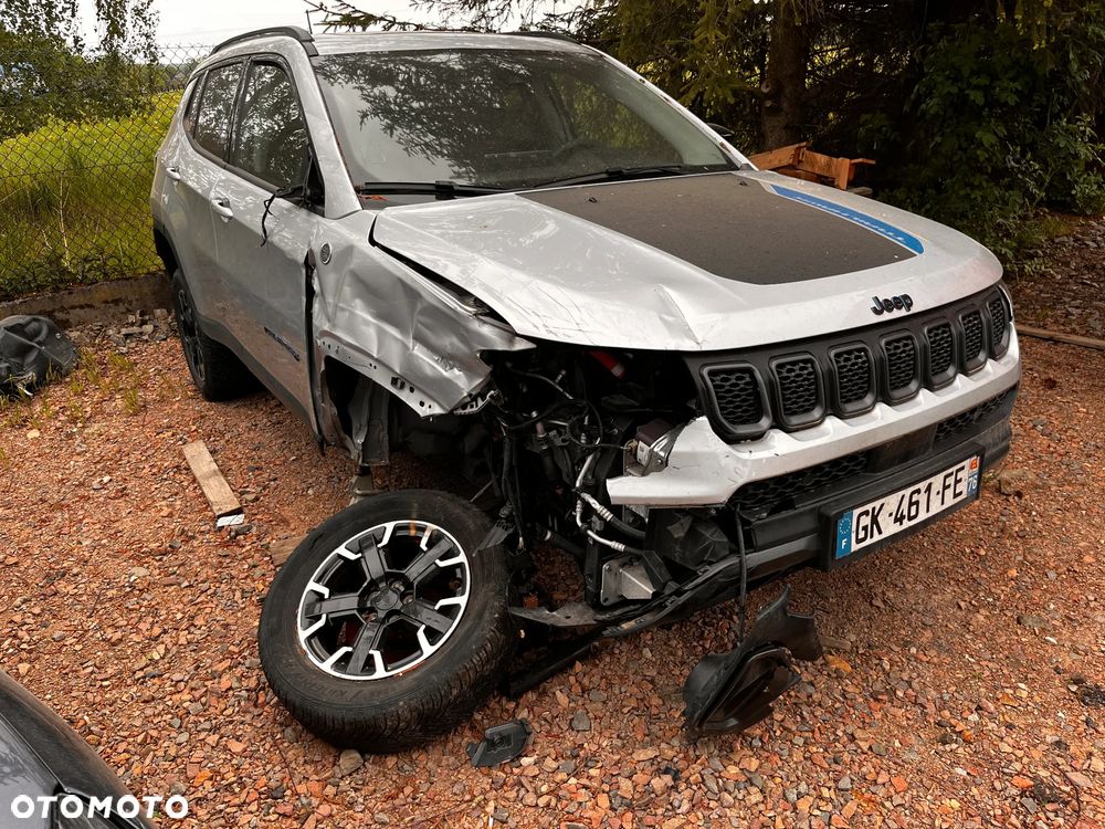 Jeep Compass 1.3 T-GDI 4xe Automatik Trailhawk - 2