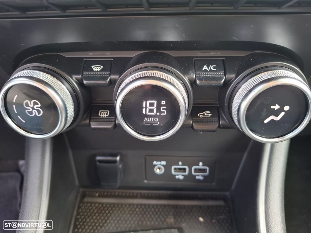 Renault Captur 1.0 TCe Exclusive - 32