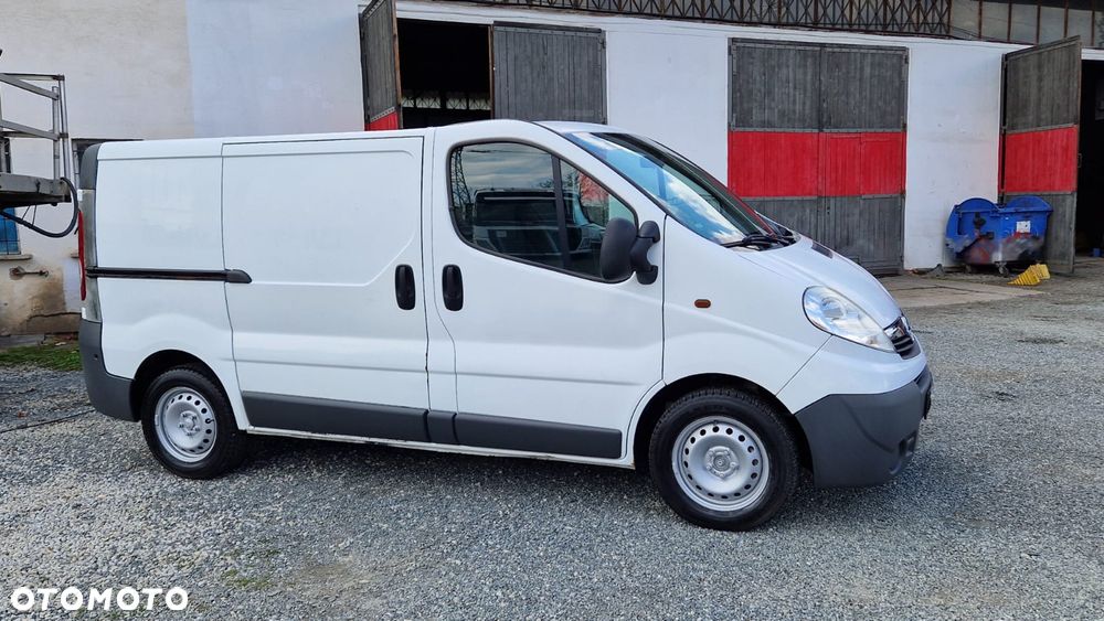 Opel Vivaro 2.0CDTI - 1