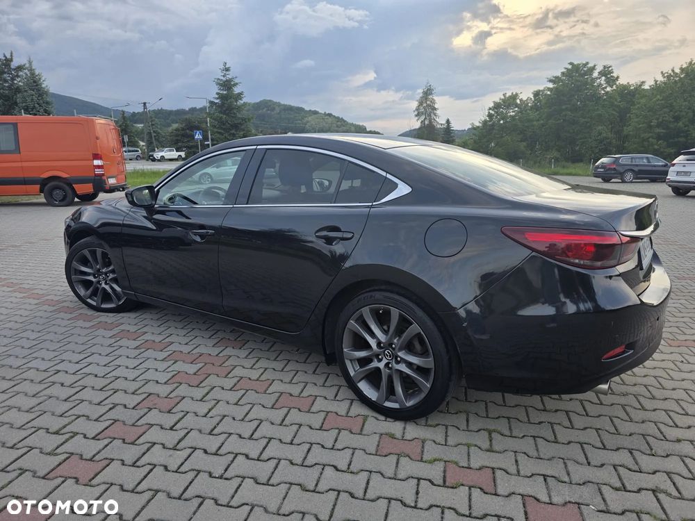 Mazda 6 - 8