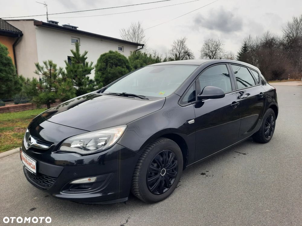 Opel Astra 1.4 Turbo 150 Jahre - 14