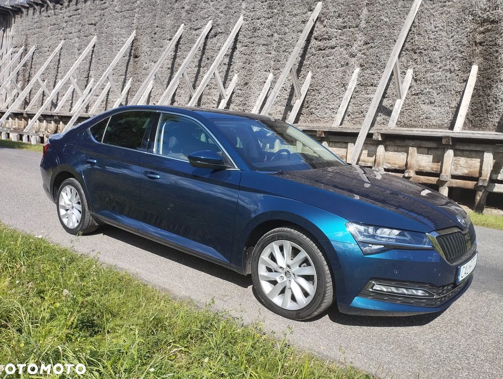 Skoda Superb 2.0 TDI SCR 4x4 Ambition DSG - 2
