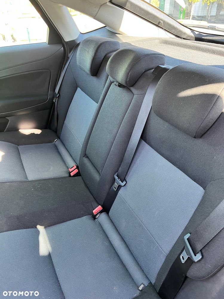 Ford Mondeo 1.6 Silver X - 8