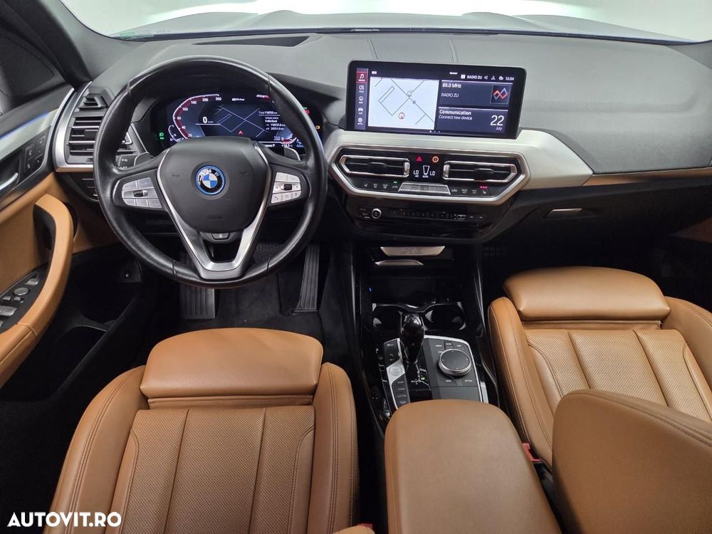 BMW X3 xDrive30e AT PHEV - 9