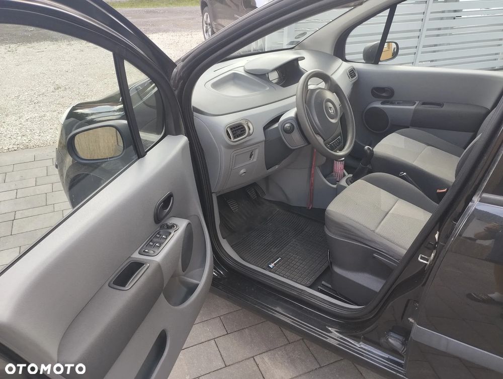 Renault Modus - 12