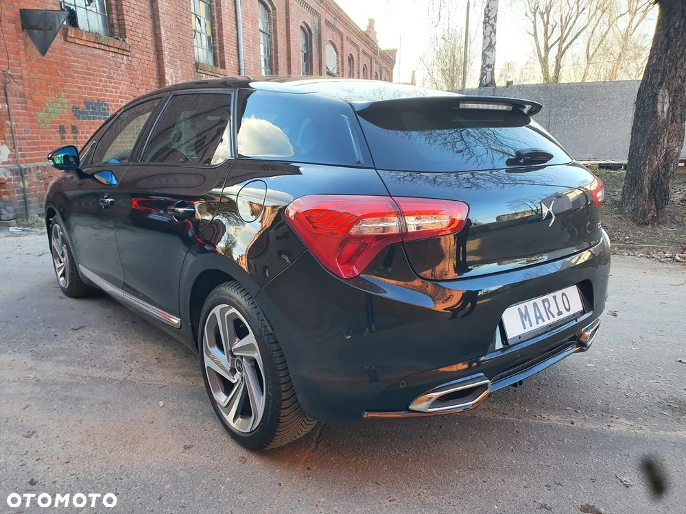 DS Automobiles DS 5 - 5