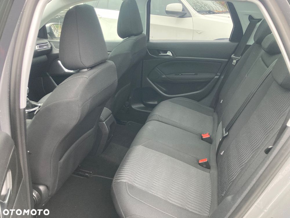 Peugeot 308 1.6 BlueHDi Active S&S - 9