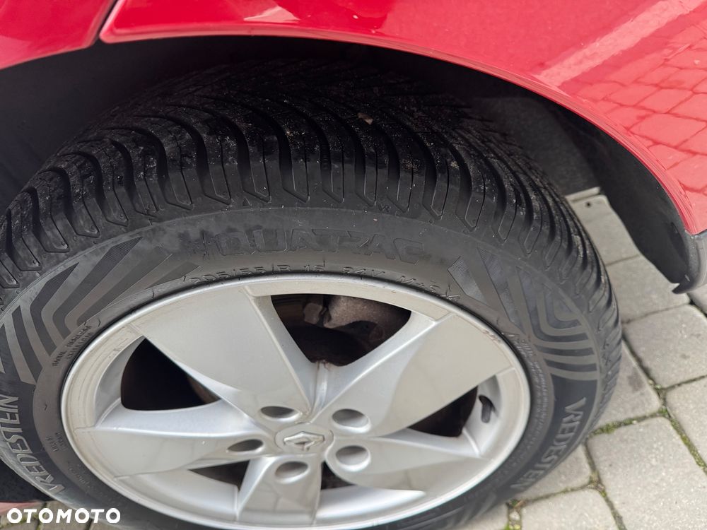 Renault Megane 1.6 16V Expression - 9