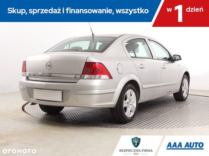 Opel Astra - 7
