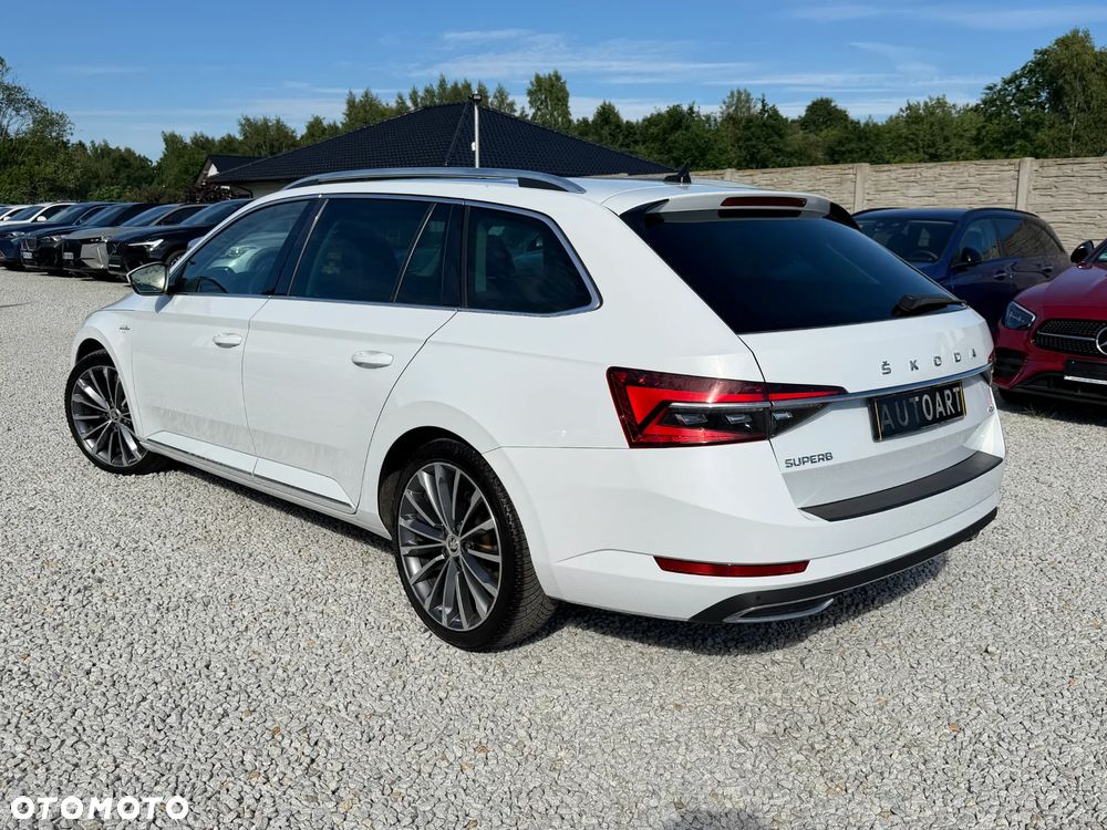 Skoda Superb 2.0 TDI SCR 4x4 L&K DSG - 9