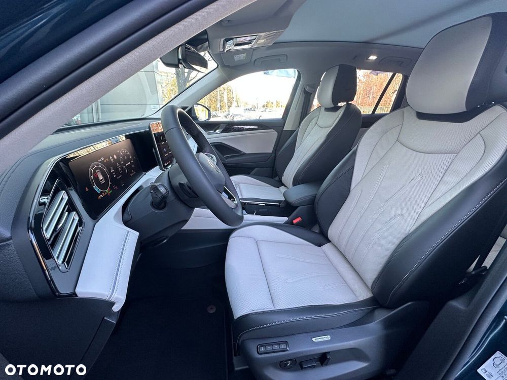 Volkswagen Tiguan - 13