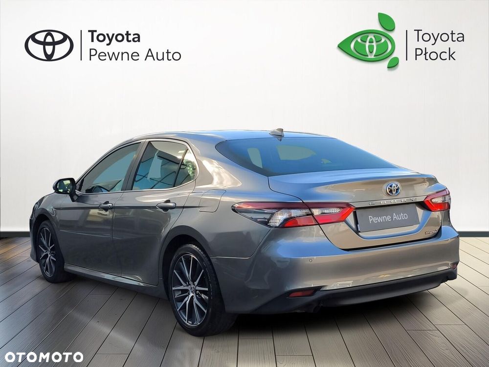 Toyota Camry 2023 photo 3