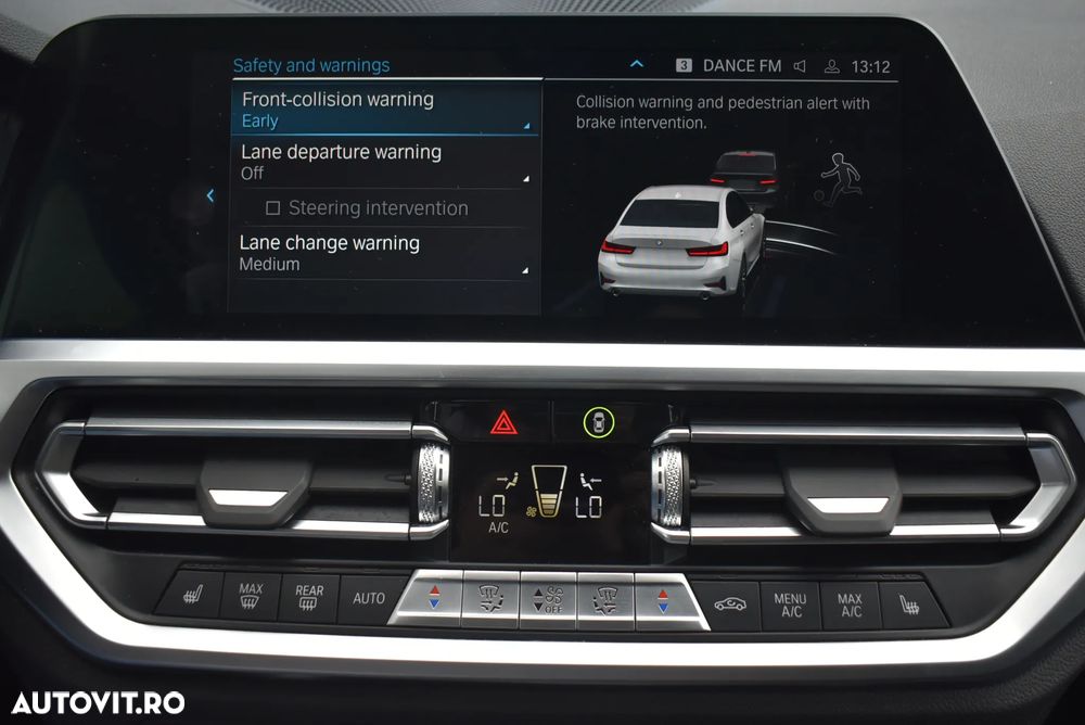 BMW Seria 3 320e AT PHEV - 28