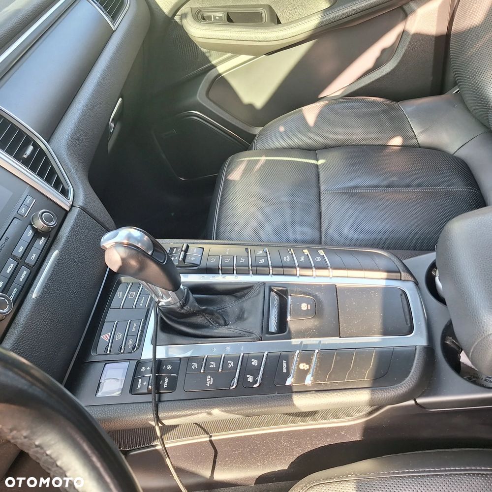 Porsche Macan PDK - 8