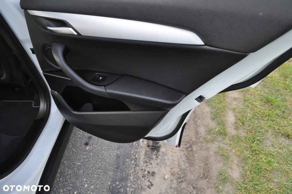 BMW X2 sDrive16d - 21