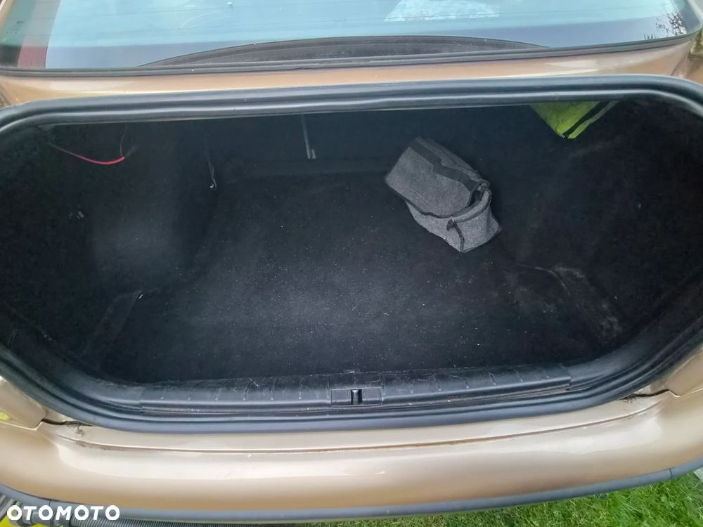 Seat Toledo 1.6 Stella - 12