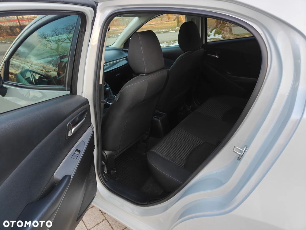 Mazda 2 SKYACTIV-G 75 Exclusive-Line - 10