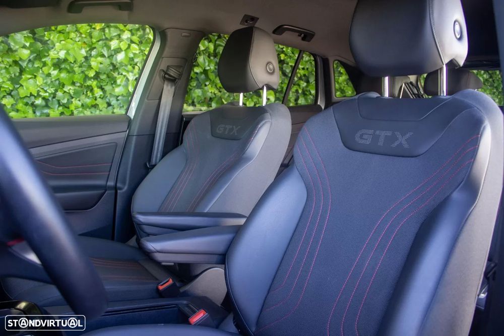 VW ID.4 77 kWh GTX - 9