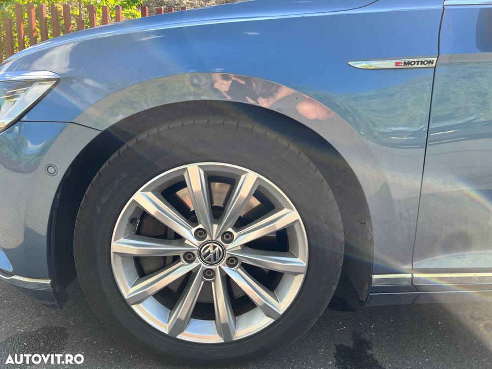 Volkswagen Passat 2.0 TDI DSG 4Motion Highline - 11