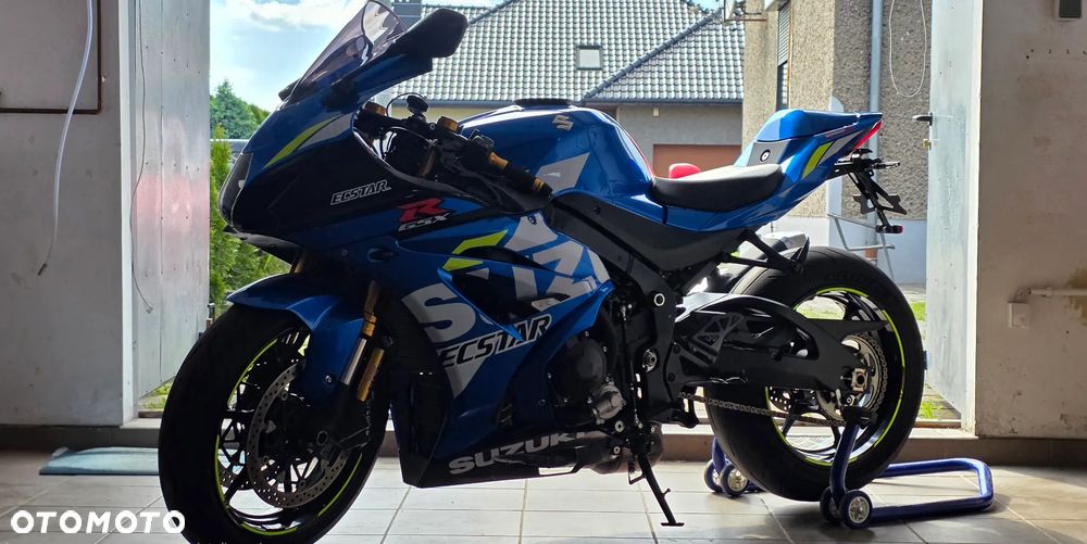 Suzuki GSX-R - 2
