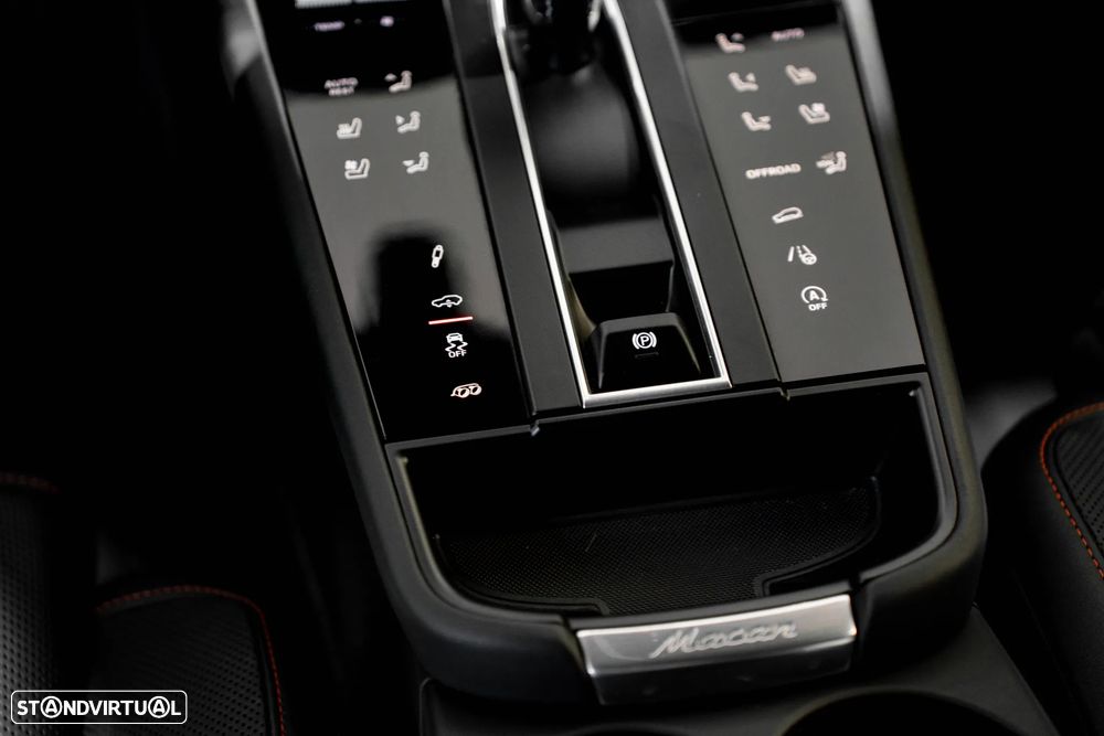Porsche Macan GTS - 32
