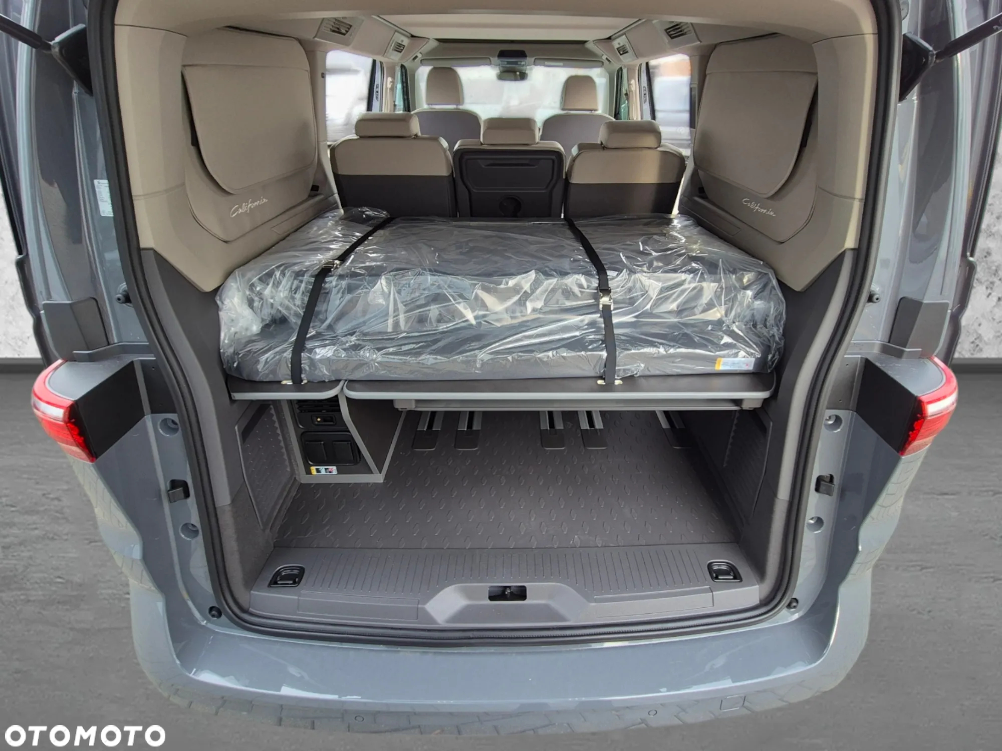 Volkswagen California - 23