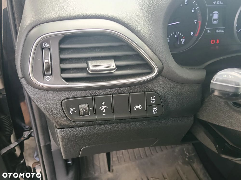 Hyundai i30 1.4 Comfort - 18