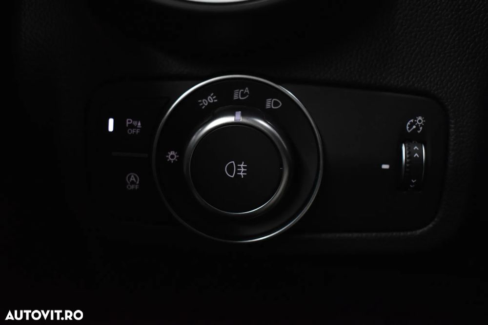 Alfa Romeo Stelvio 2.9 V6 Turbo AWD AT8 Quadrifoglio - 21