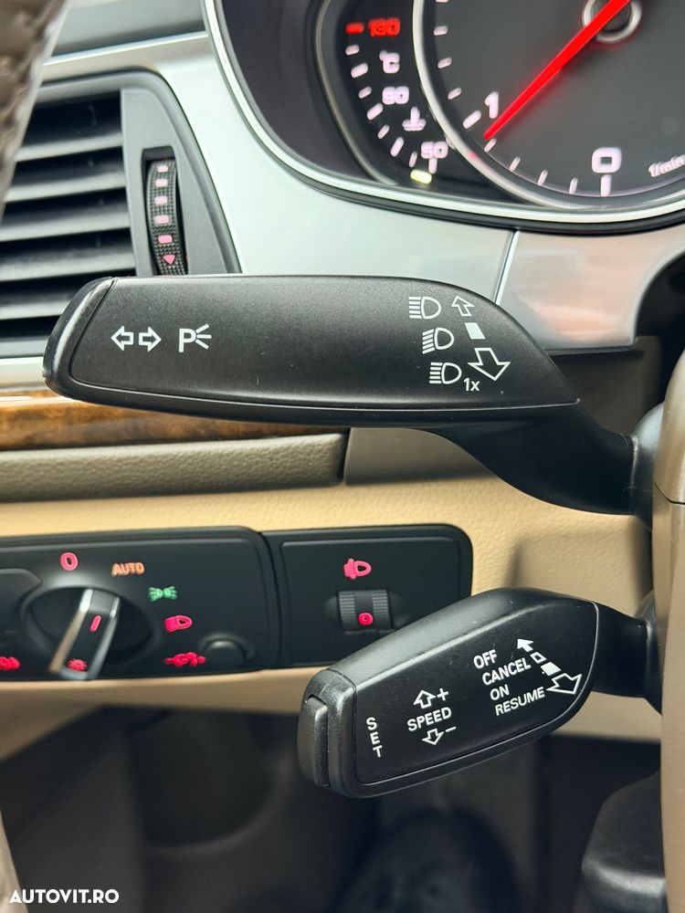 Audi A6 Avant 2.0 TDI DPF multitronic - 30