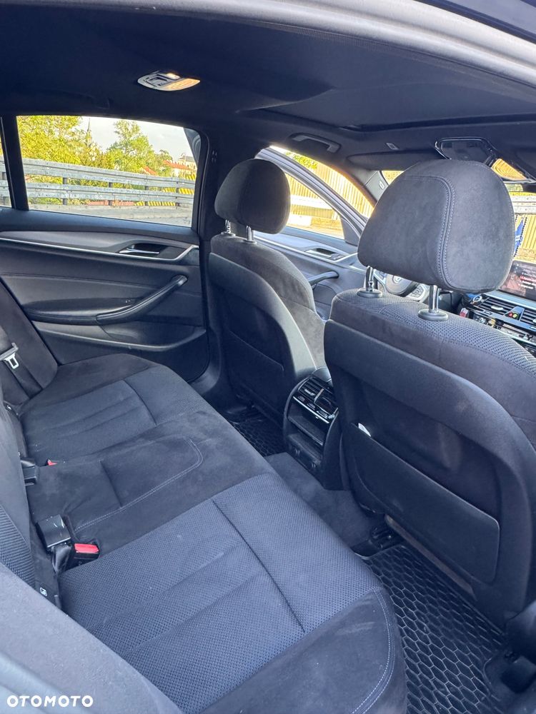 BMW Seria 5 530d xDrive - 19