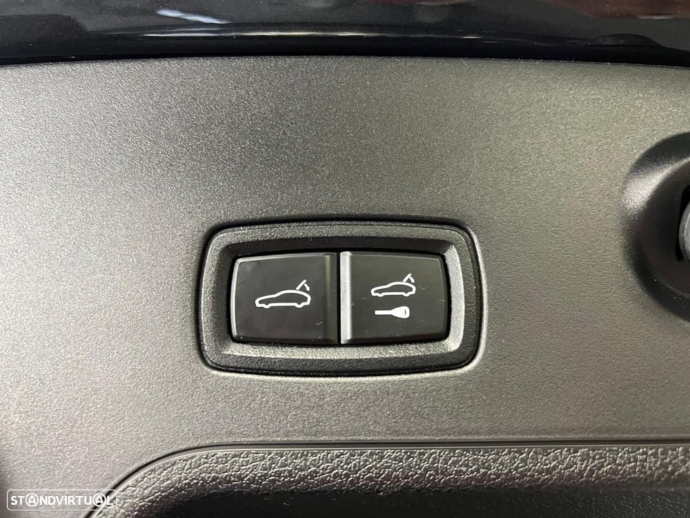 Porsche Panamera Sport Turismo 4 E-Hybrid - 24