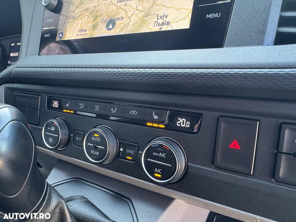 Volkswagen Caravelle 2.0 TDI 110 kW KR Comfortline DSG - 7